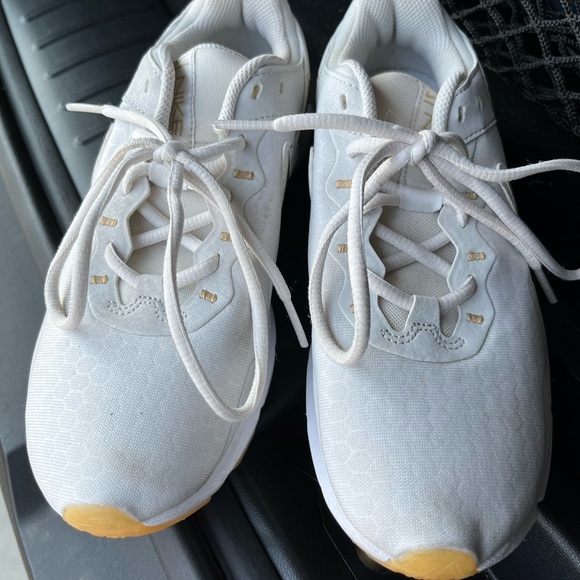 Nike Legend Essentials White and Gold Sneakers Women’s 7 - Picture 4 of 9